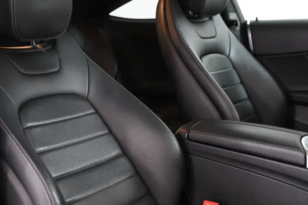 Mercedes-Benz C 220 d AMG Line 29