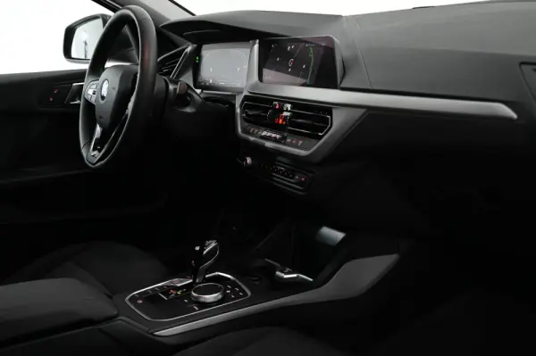 BMW 116 i Advantage Auto 14