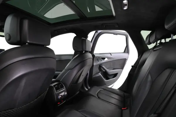 Audi RS6 Avant 4.0 TFSi Plus quattro Tiptronic 30