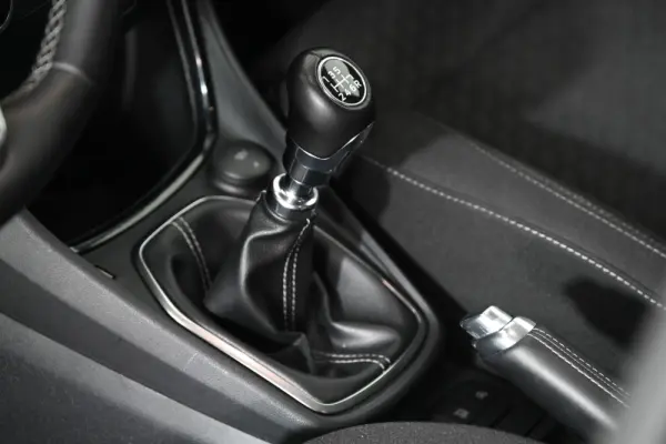 Ford Puma 1.0 EcoBoost MHEV Titanium 22