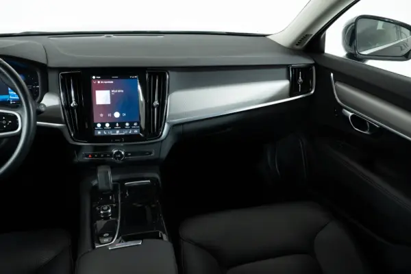 Volvo V90 2.0 T6 PHEV Inscription Expression AWD 16