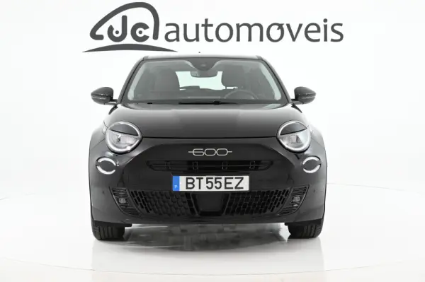 Fiat 600e 54 kWh (RED) 5
