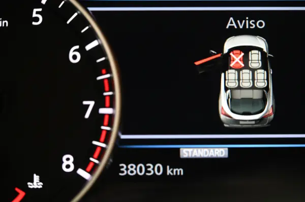 Nissan Juke 1.0 DIG-T Tekna 25