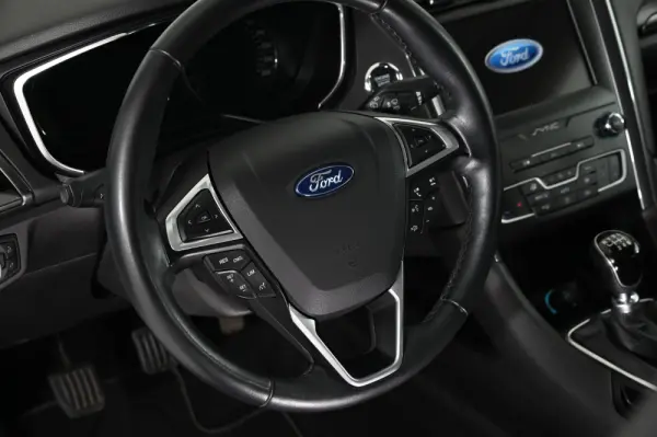 Ford Mondeo 2.0 TDCi Titanium 17