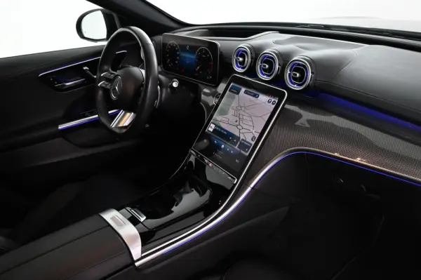 Mercedes-Benz C 300 d AMG Line 24