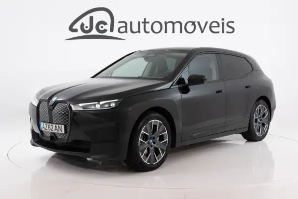 BMW iX xDrive 40 18