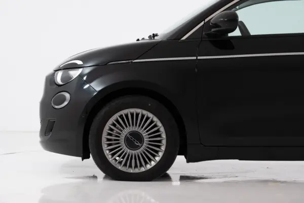 Fiat 500e Outro 11