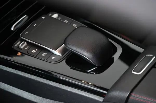 Mercedes-Benz A 180 d AMG Line Aut. 23