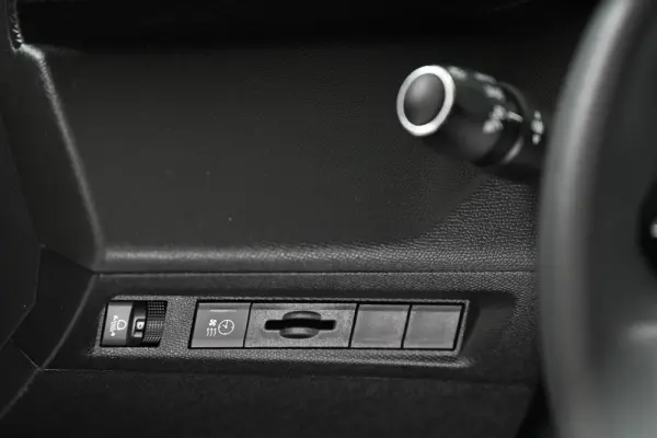 Peugeot e-308 54 kWh Style 28