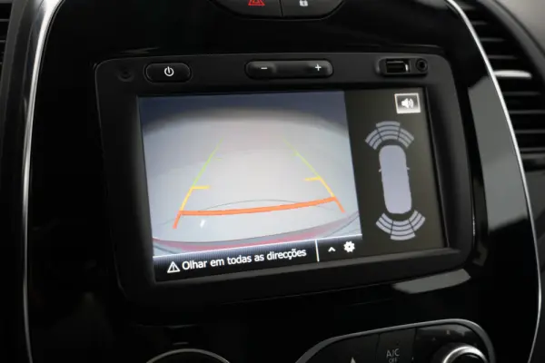 Renault Captur Outro 23