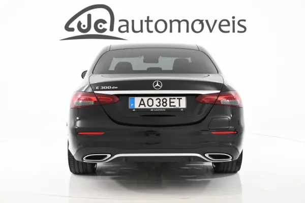 Mercedes-Benz E 300 de AMG Line 8