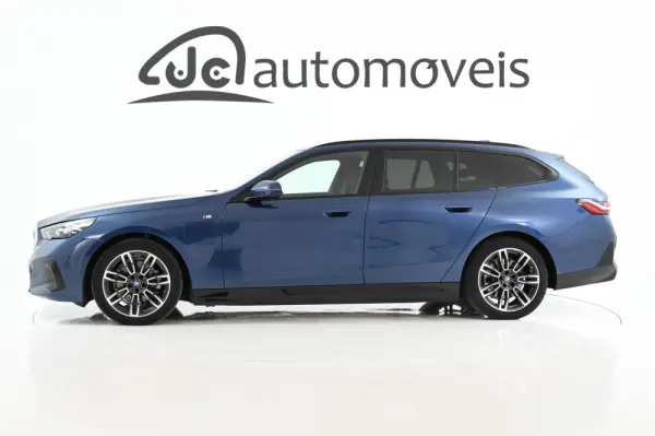BMW 530 e Pack Desportivo M 7