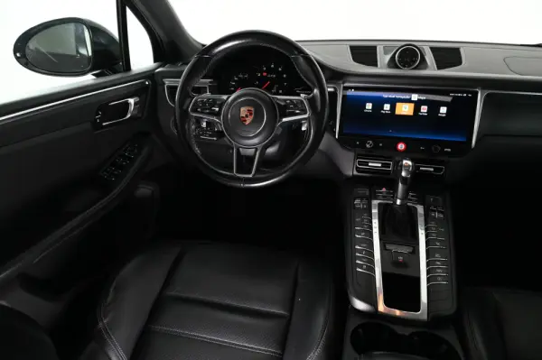 Porsche Macan GTS PDK 15