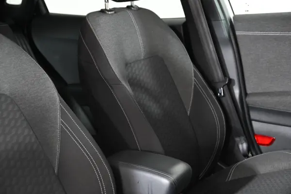 Ford Puma 1.0 EcoBoost MHEV Titanium 29