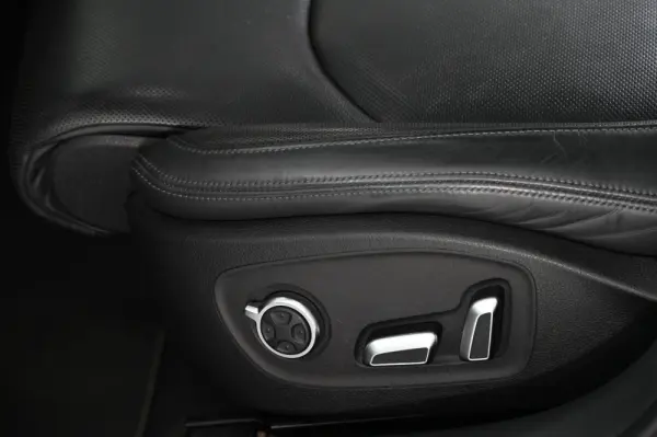 Audi RS6 Avant 4.0 TFSi Plus quattro Tiptronic 28