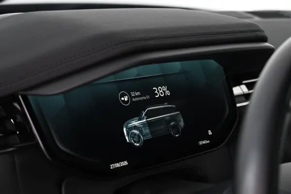 Land Rover Range Rover Sport 3.0 P440e Dynamic HSE 17