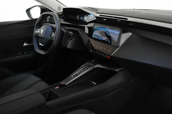 Peugeot 408 1.2 PureTech Allure EAT8 4