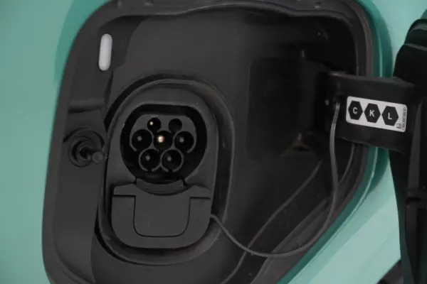 Volkswagen ID.Buzz Pro 48