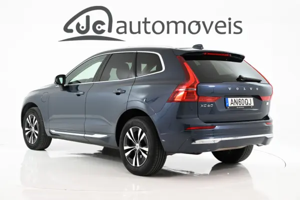 Volvo XC 60 2.0 T6 PHEV Inscription Expression AWD 2