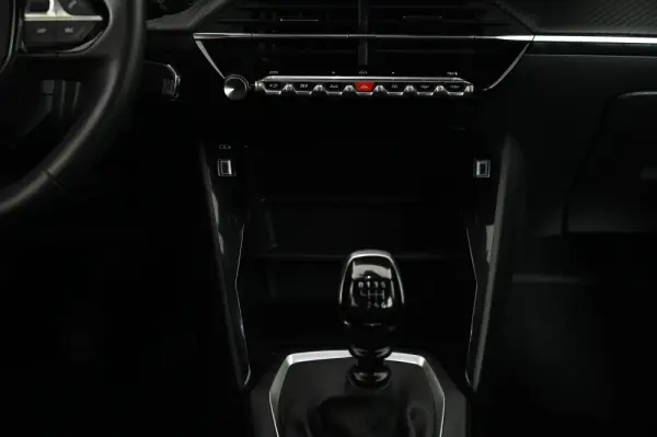 Peugeot 2008 1.2 PureTech Active 22