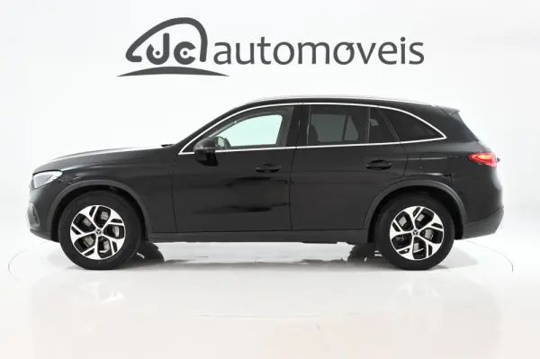 Mercedes-Benz GLC 300 e 4Matic 7