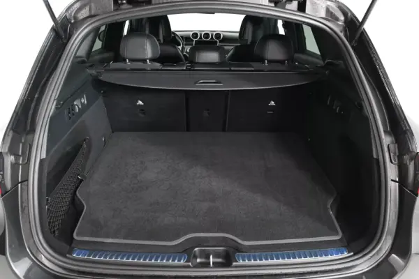 Mercedes-Benz GLC 300 de 4Matic 9