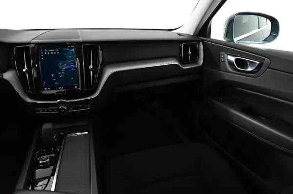 Volvo XC 60 2.0 T6 PHEV Inscription Expression AWD 19