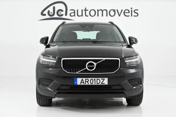 Volvo XC 40 1.5 T2 Momentum 5