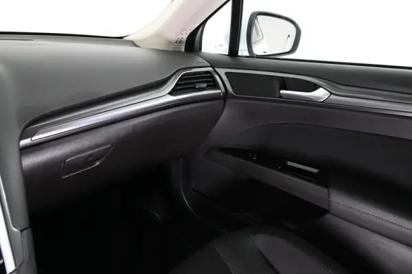 Ford Mondeo 2.0 TDCi Titanium 29