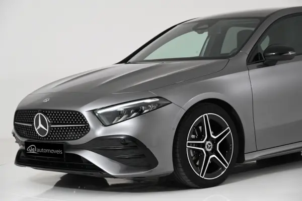 Mercedes-Benz A 200 Outro 9
