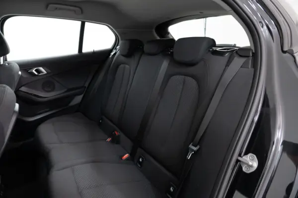 BMW 116 d Advantage 31