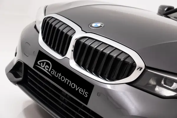BMW 320 e Corporate Edition Auto 15