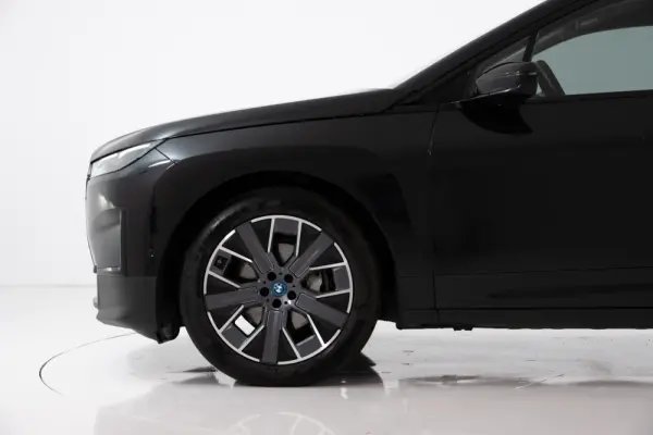 BMW iX xDrive 40 15