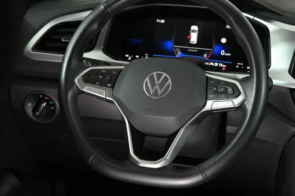 Volkswagen T-Roc 1.0 TSI Urban 18