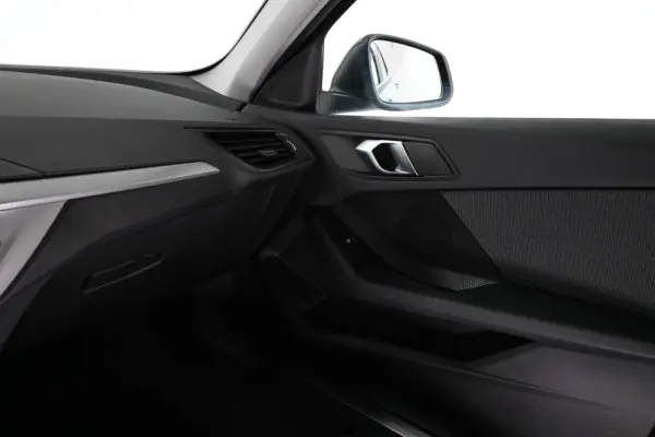 BMW 116 i Advantage Auto 24