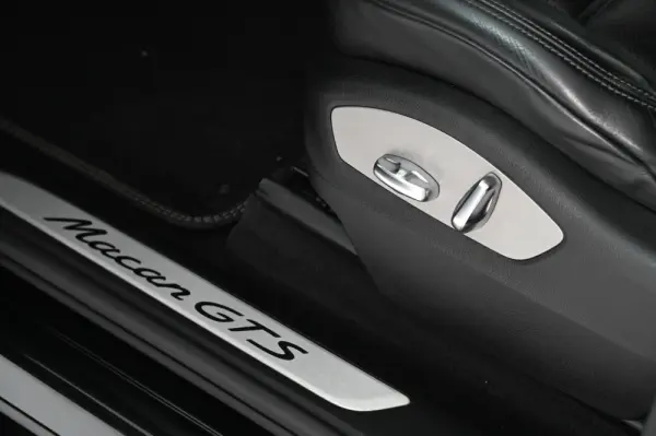 Porsche Macan GTS PDK 9