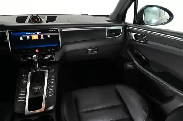 Porsche Macan GTS PDK 14
