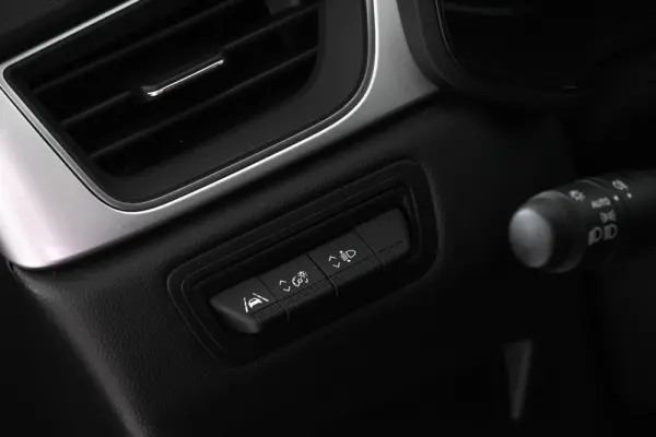Renault Captur 1.0 TCe Exclusive 29