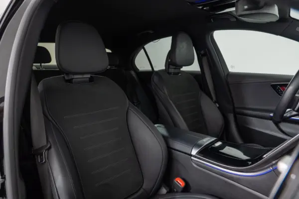 Mercedes-Benz C 300 e AMG Line 21