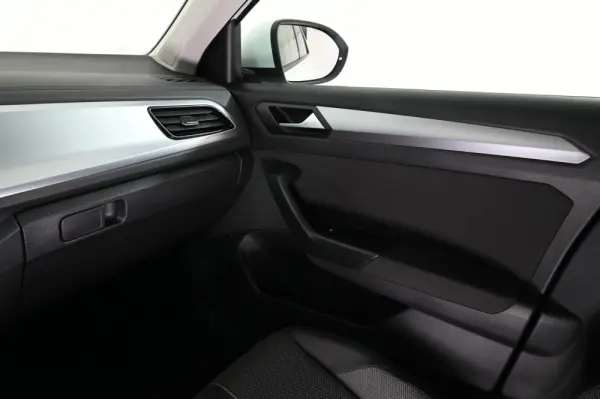 Volkswagen T-Roc 1.0 TSI Urban 35
