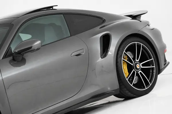 Porsche 911 (992) Turbo S PDK 13