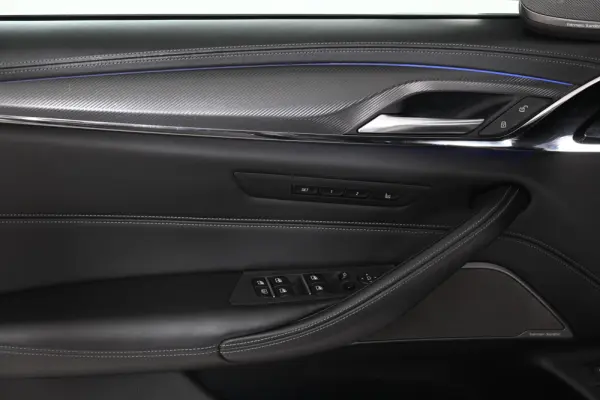 BMW M5 Standard 34