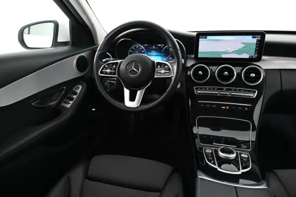 Mercedes-Benz C 300 de Avantgarde 14