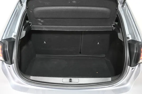 Peugeot 208 1.2 PureTech Active Pack 9