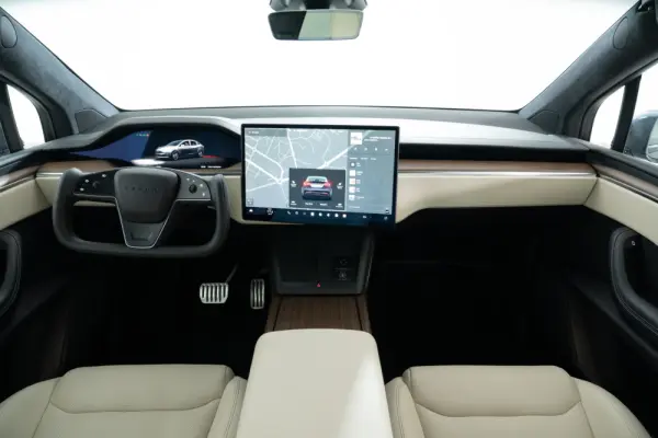 Tesla Model X Long Range AWD 3