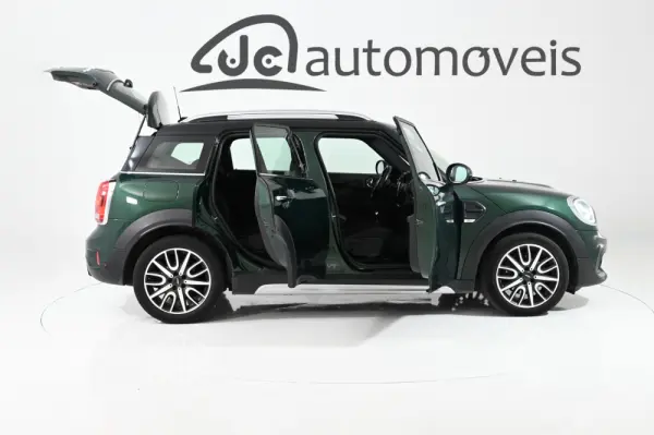MINI Countryman Cooper D 6