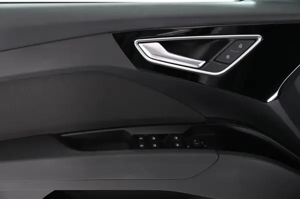 Audi Q4 e-tron 40 82 kWH 29