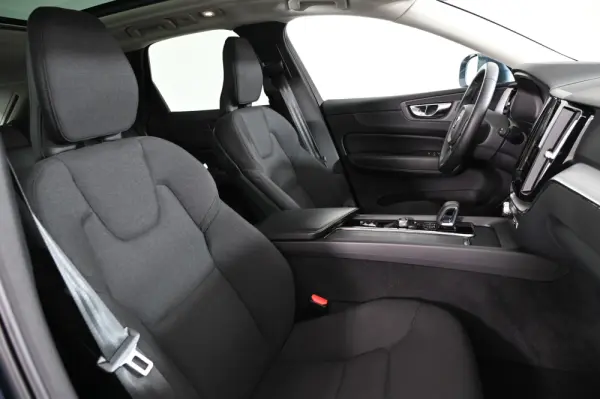Volvo XC 60 2.0 T6 PHEV Inscription Expression AWD 26