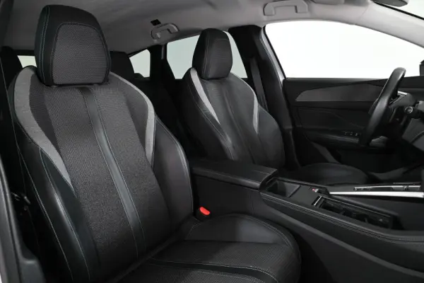 Peugeot 308 SW 1.6 Hybrid Allure Pack e-EAT8 4