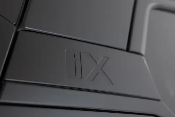 BMW iX xDrive 40 11